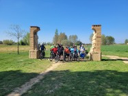 Hier soll die Mitte des Camino Francés sein