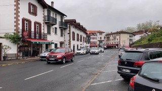 jetzt hat es doch etwas gedauert bist ich Ihnen antworten konnte, da ich viel unterwegs war. Die Kommunalwahl 2020 beschäftigt micht sehr, weil hier viele Weichenstellungen für die nächsten Jahre entschieden werden. Vor allem in der Verkehrspolitik stehen wichtige Änderungen an. Hierzu meine konkreten Fragen / Wünsche: